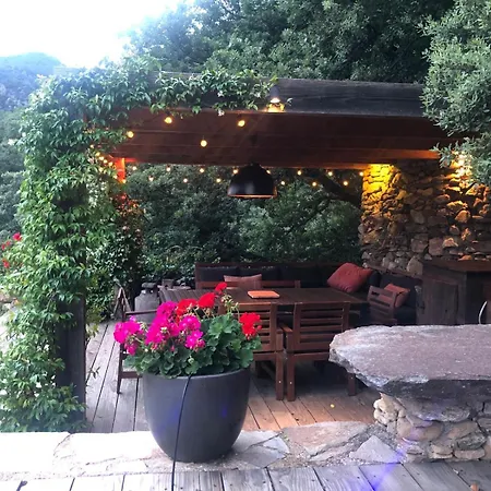Hébergement de vacances Spacieux - Piscine Et Pleine Nature *