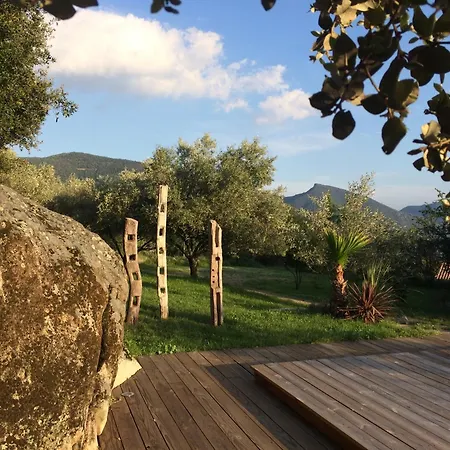 Spacieux - Piscine Et Pleine Nature